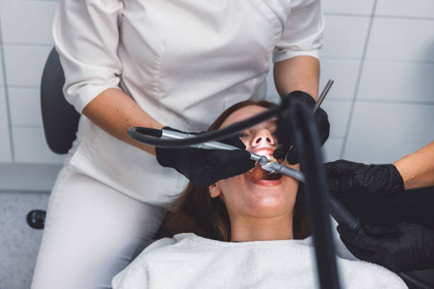 Best Emergency Tooth Extraction in Wymore, NE